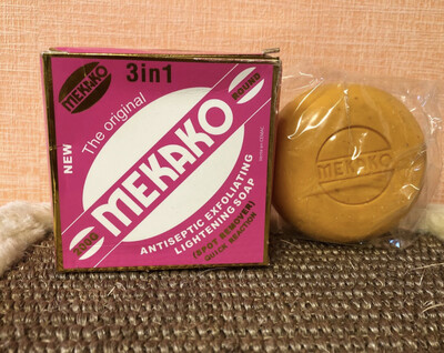 MEKAKO ANTISEPTIC EXFOLIANTING LIGHTENING SOAP
