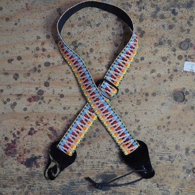 Jacquard Ukulele Strap Tan Zig Zag