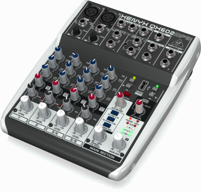 Behringer Xenyx QX602MP3 Mixer