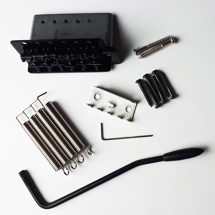 GT Strat Tremolo Unit Black