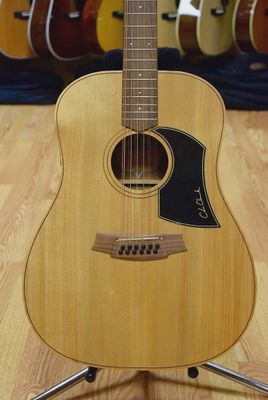 Cole Clark Fat Lady 1-12 String Acoustic (Mint Condition)