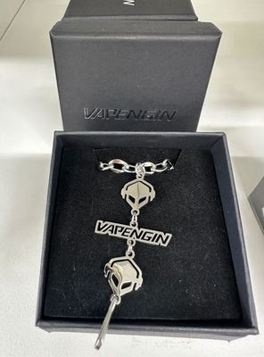 SILVER NECKLACES