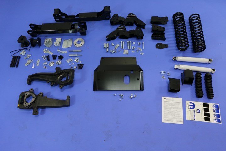RAM 1500 09-19 CLASSIC   4 INCH LIFT KIT MOPAR