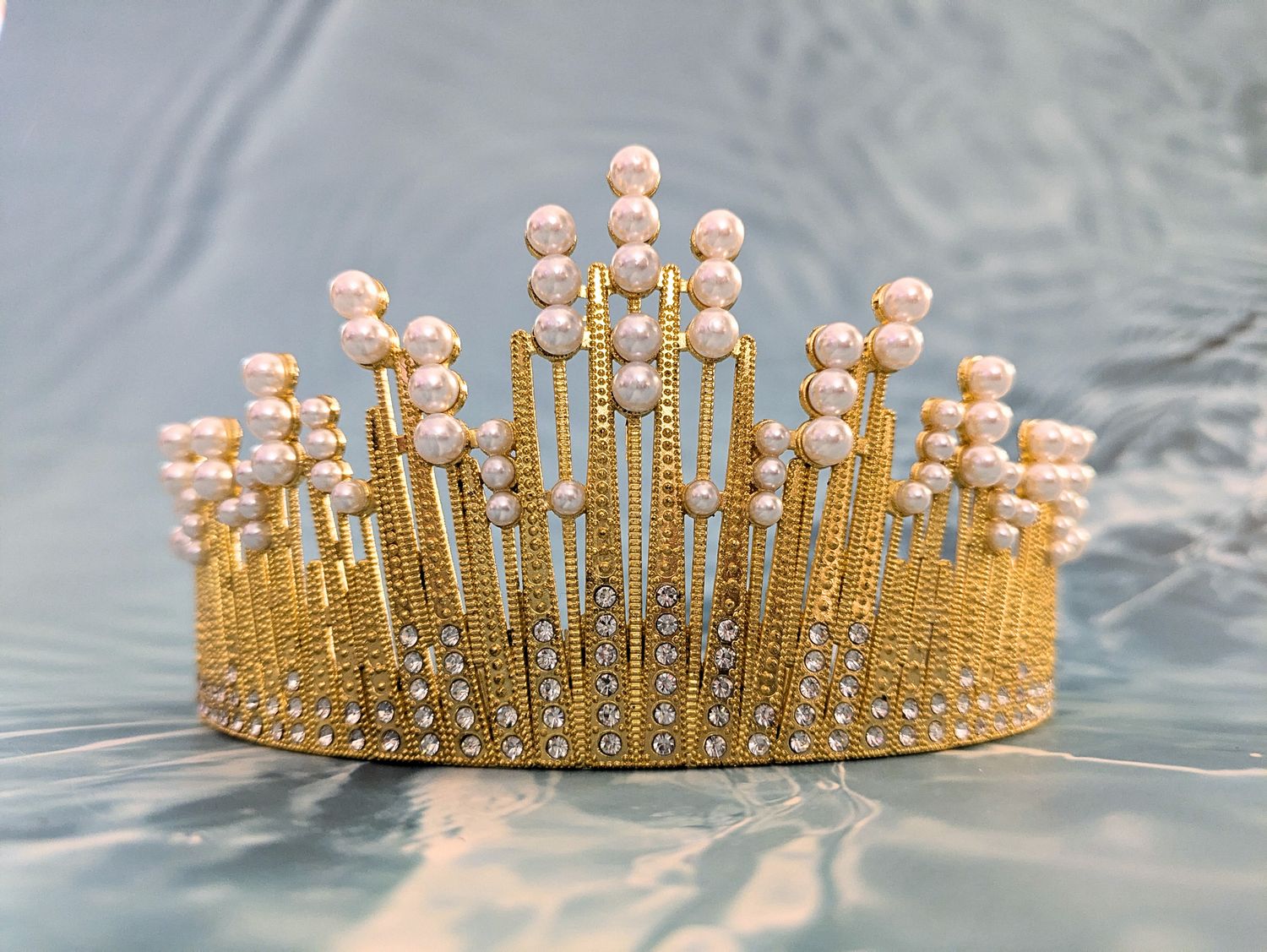 Pearl Ascendant Crown