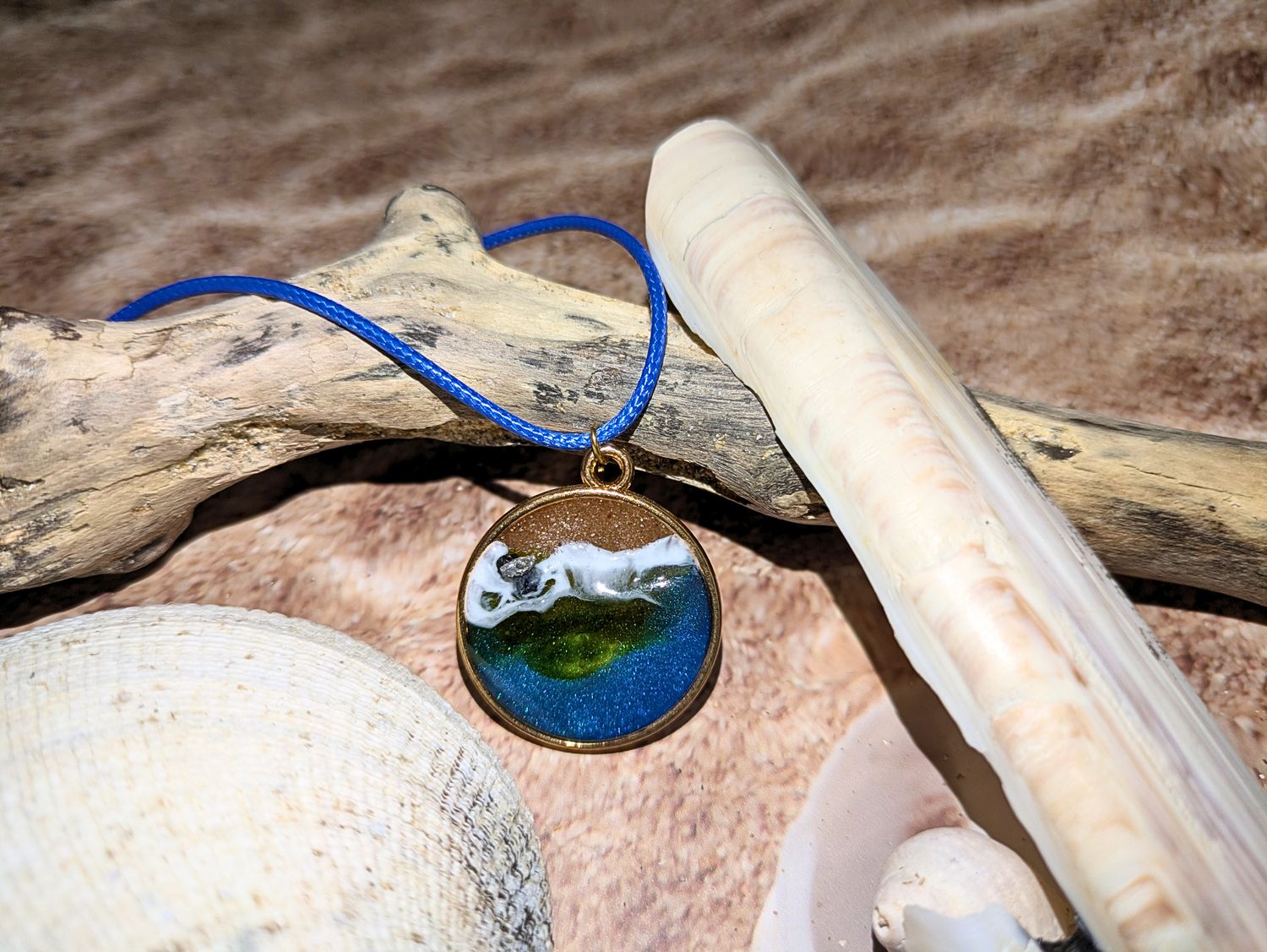 Kelpine Cove Pendant