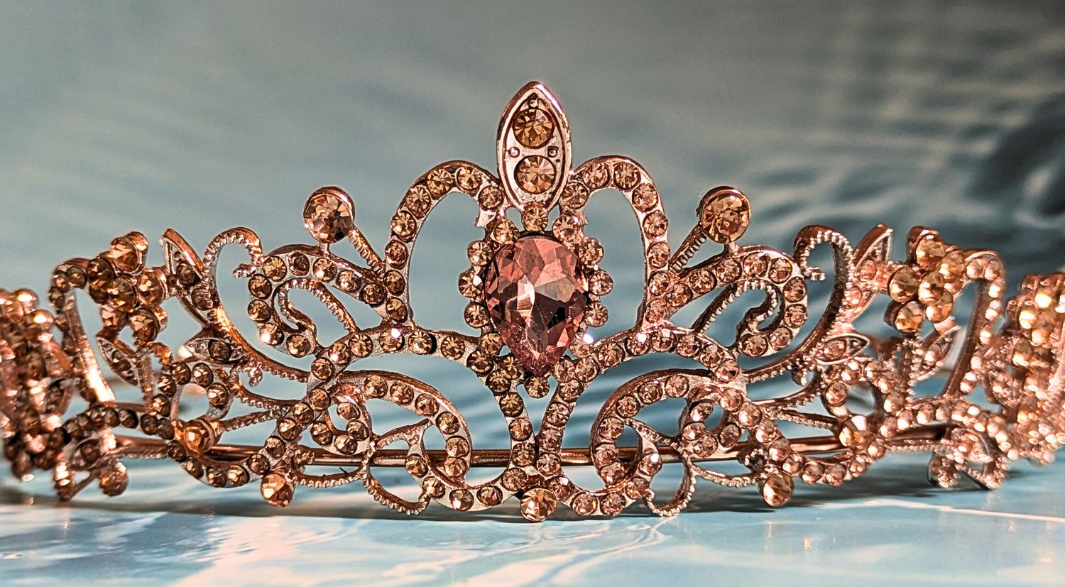 Roselight Reverie Tiara Roselight Reverie Tiara