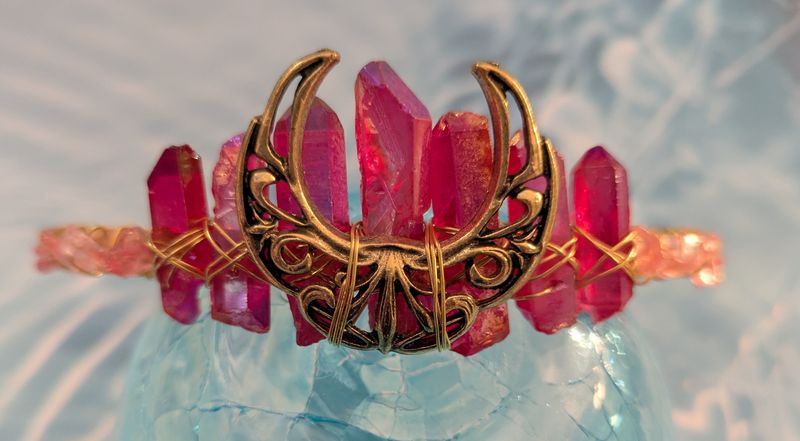 Crimson Sovereign Crown Crimson Sovereign Crown