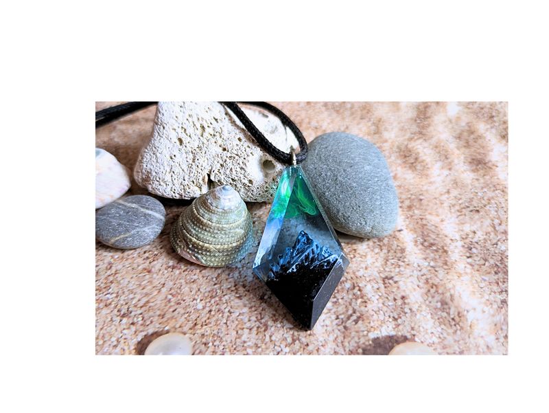 Emerald Peak Pendant Emerald Peak Pendant