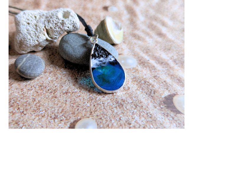 Tidepool Whisper Pendant Tidepool Whisper Pendant