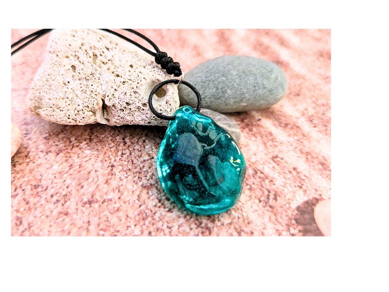Tideglass Pebble Pendant