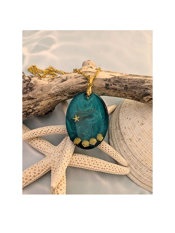 Golden Shore Star Pendant