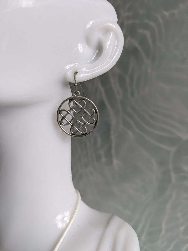 Celtic Tide Knots