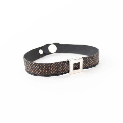 Textured with Silver Square, bracelet FLIA077