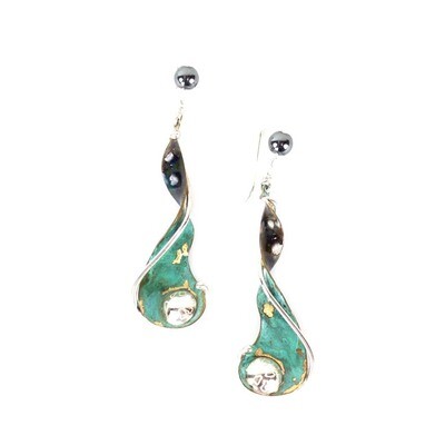 Formed Green with Hematite, earrings TRYL149