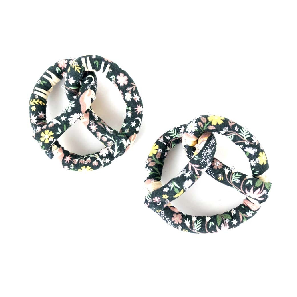 Dark Green Pretzel HIRC175