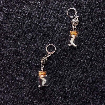 Jack's Slippers. earrings KUDM214