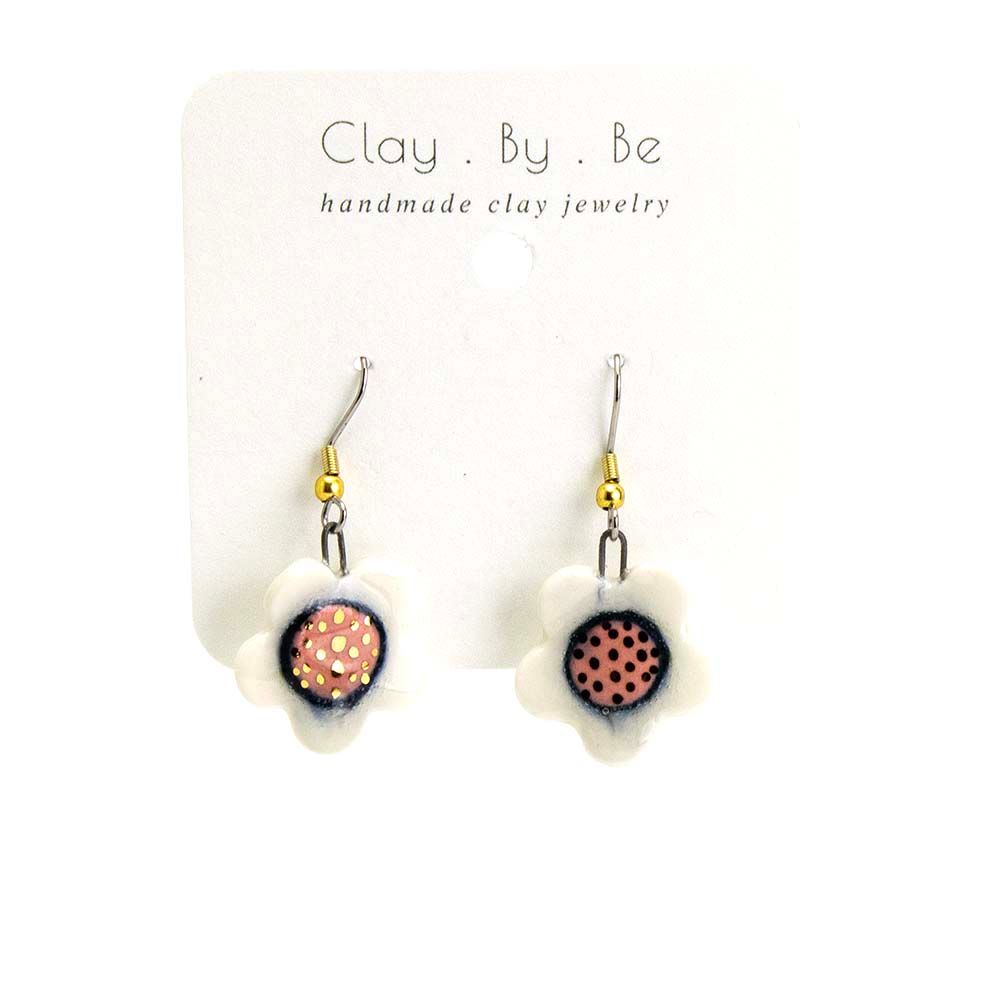 White Flowers Pink Centers, earrings SNYB076
