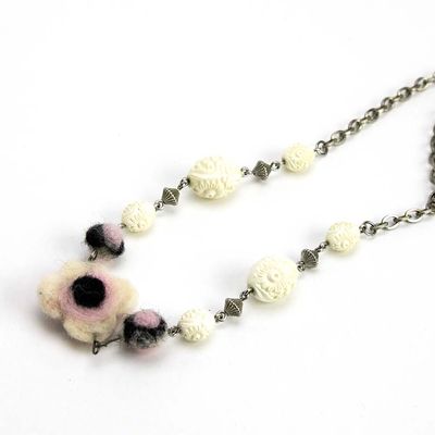 Pink Felt with White Beads, necklace BARJ159