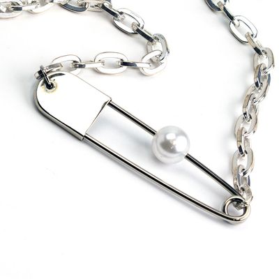 Vintage Large Safety Pin with Pearl, necklace HILM143