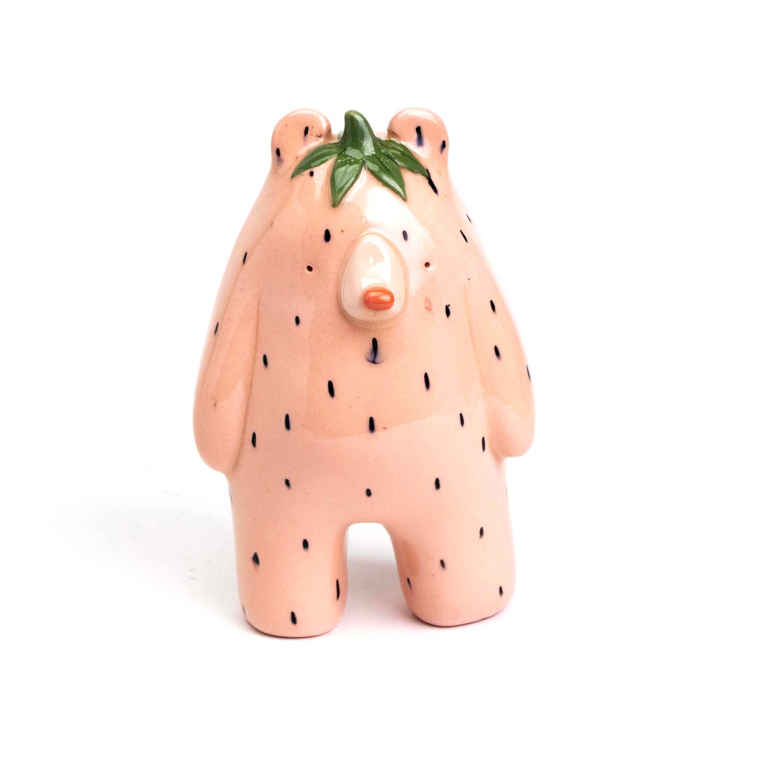 Strawbear, ceramic SNYB0100
