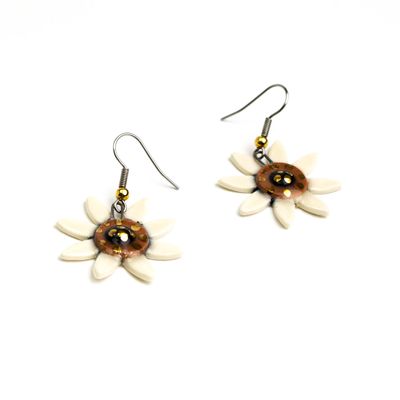 Daisy with Gold Center, ceramic earrings SNYB097