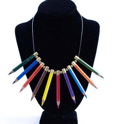 Colored Pencils with Color Names, necklace DHOJ054
