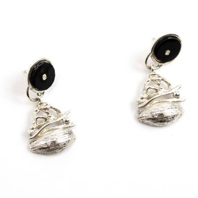 Black Tourmaline Petal and Branch, post earring BRYH671