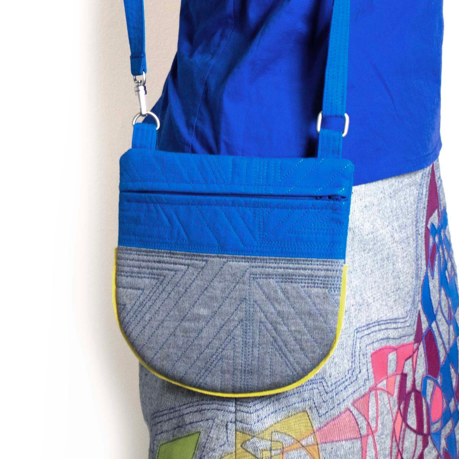 Semi Shoulder Bag in Grey, handbag SHER158