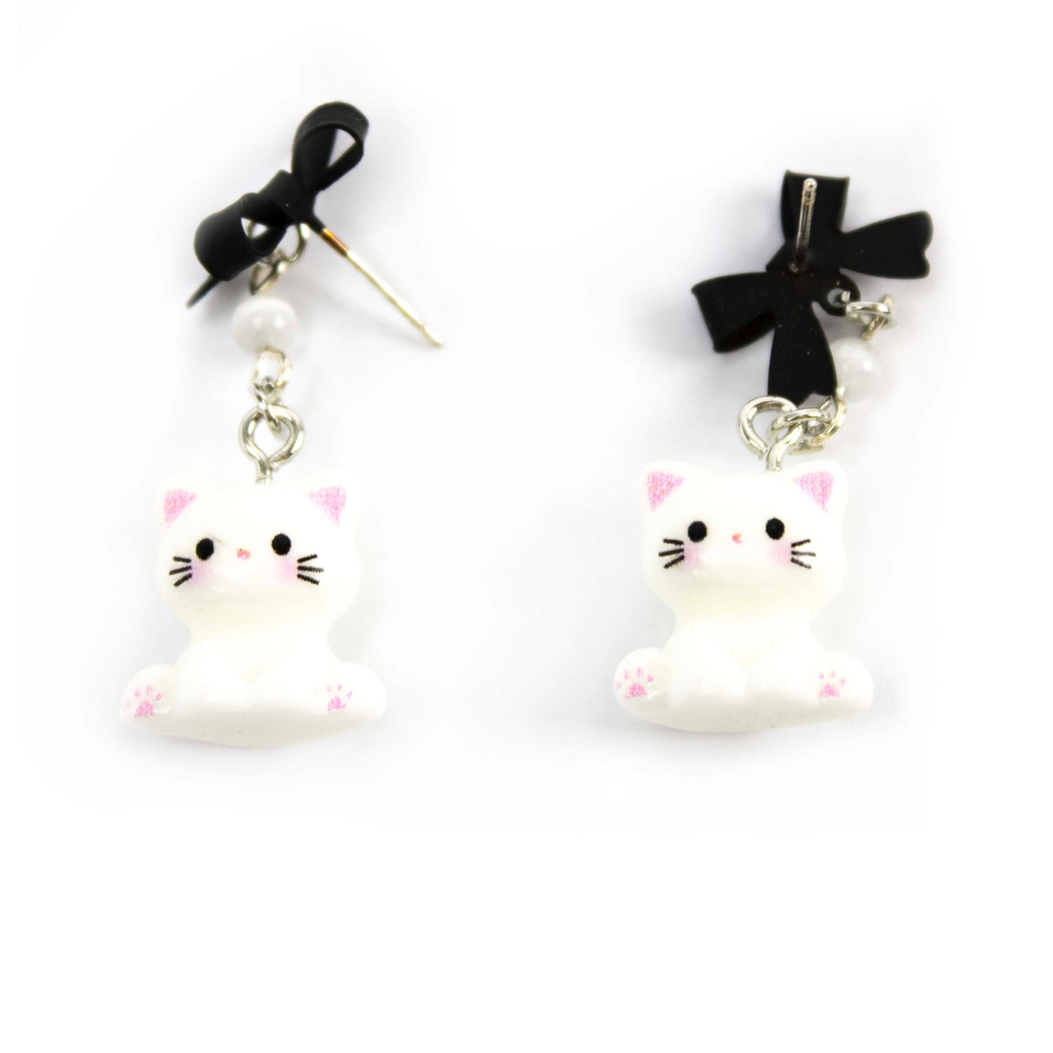 White Cat, earrings LAPR703