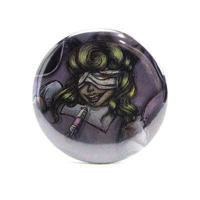 Forsaken Creations: Nurse Mia, button LARS01