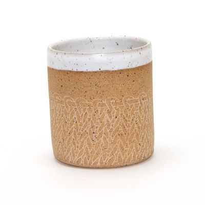 Knit Mug in White, ceramic BICE194