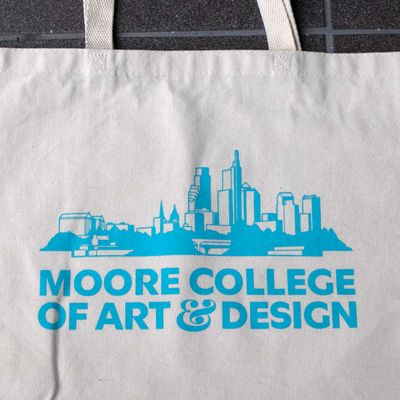 Tote Skyline: Large Natural with Turquoise