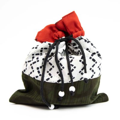 Gift Bag of Tea, black zig zag silk bag LOHH1953