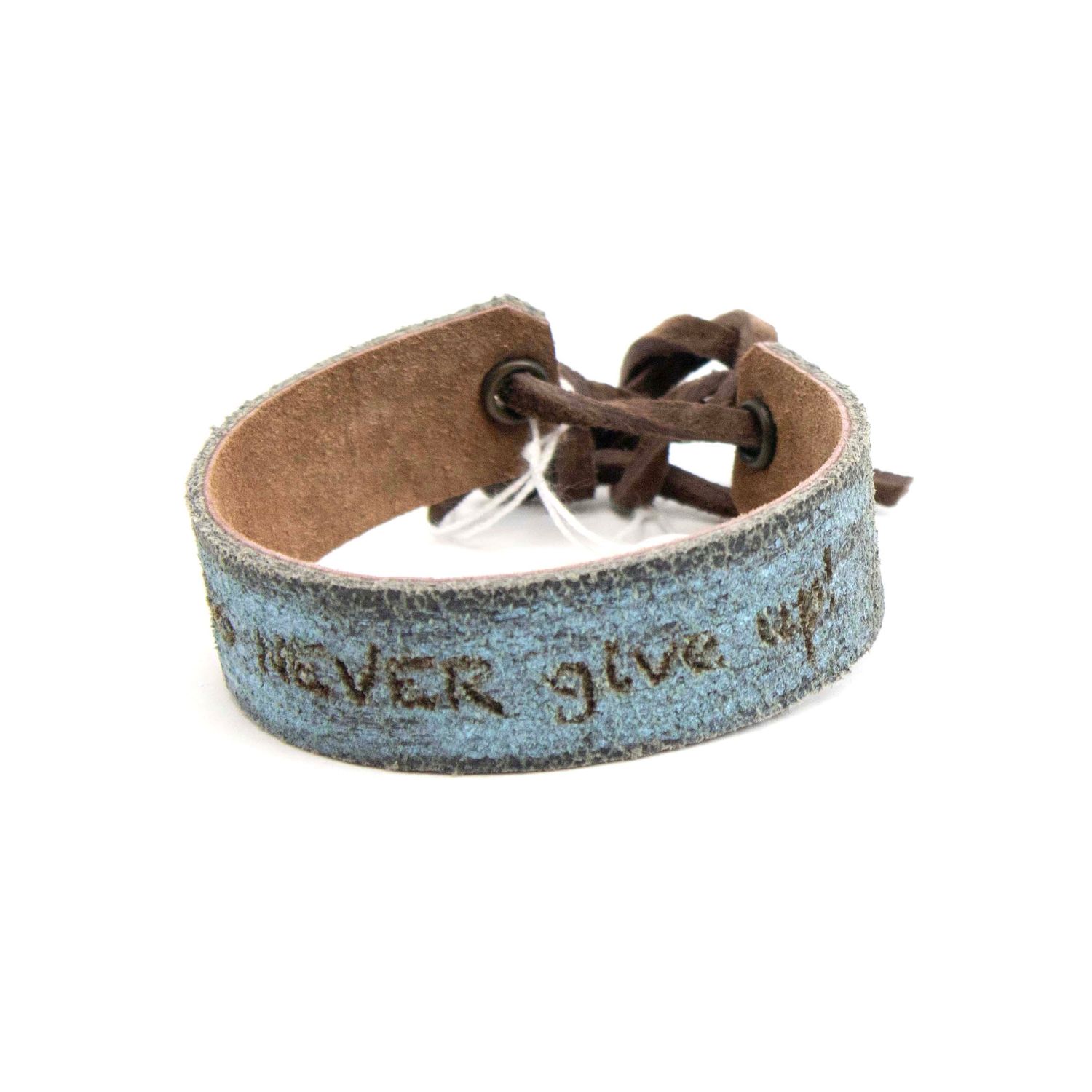 to NEVER give up!, leather bracelet CASK293