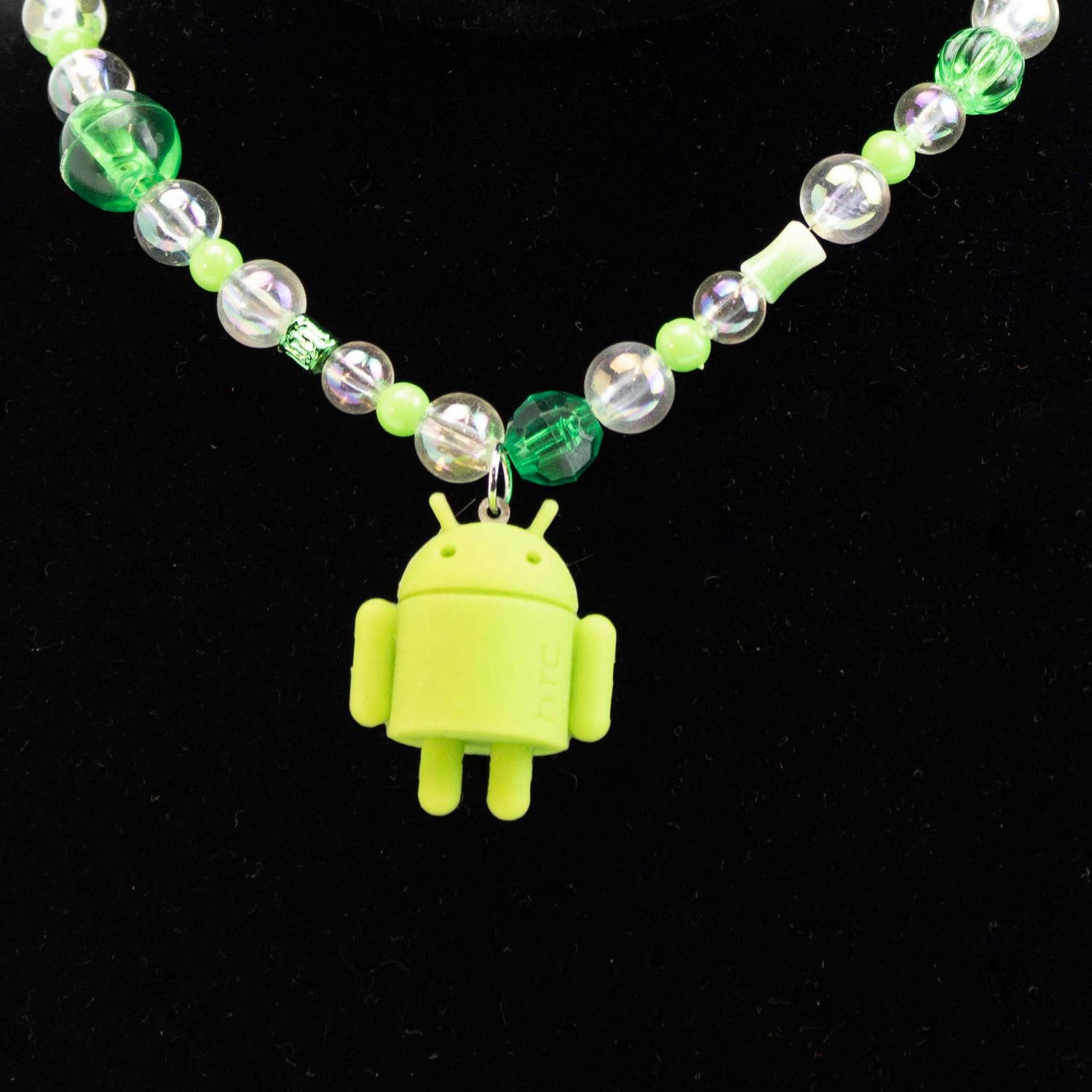 Green Alien, necklace LAPR782