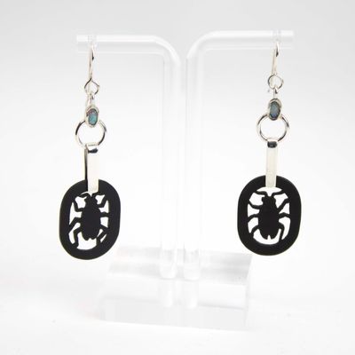 Ebony Beetle small, earrings BRYH695