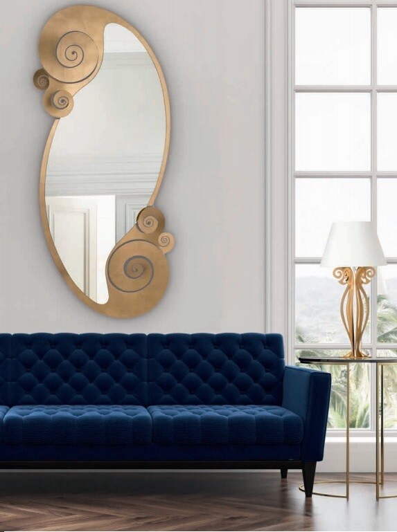 Specchio Ovale da Parete Circeo con Riccioli Design Arti e Mestieri