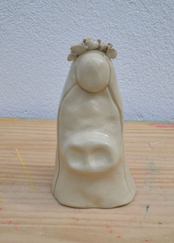 Maria Pequena 10