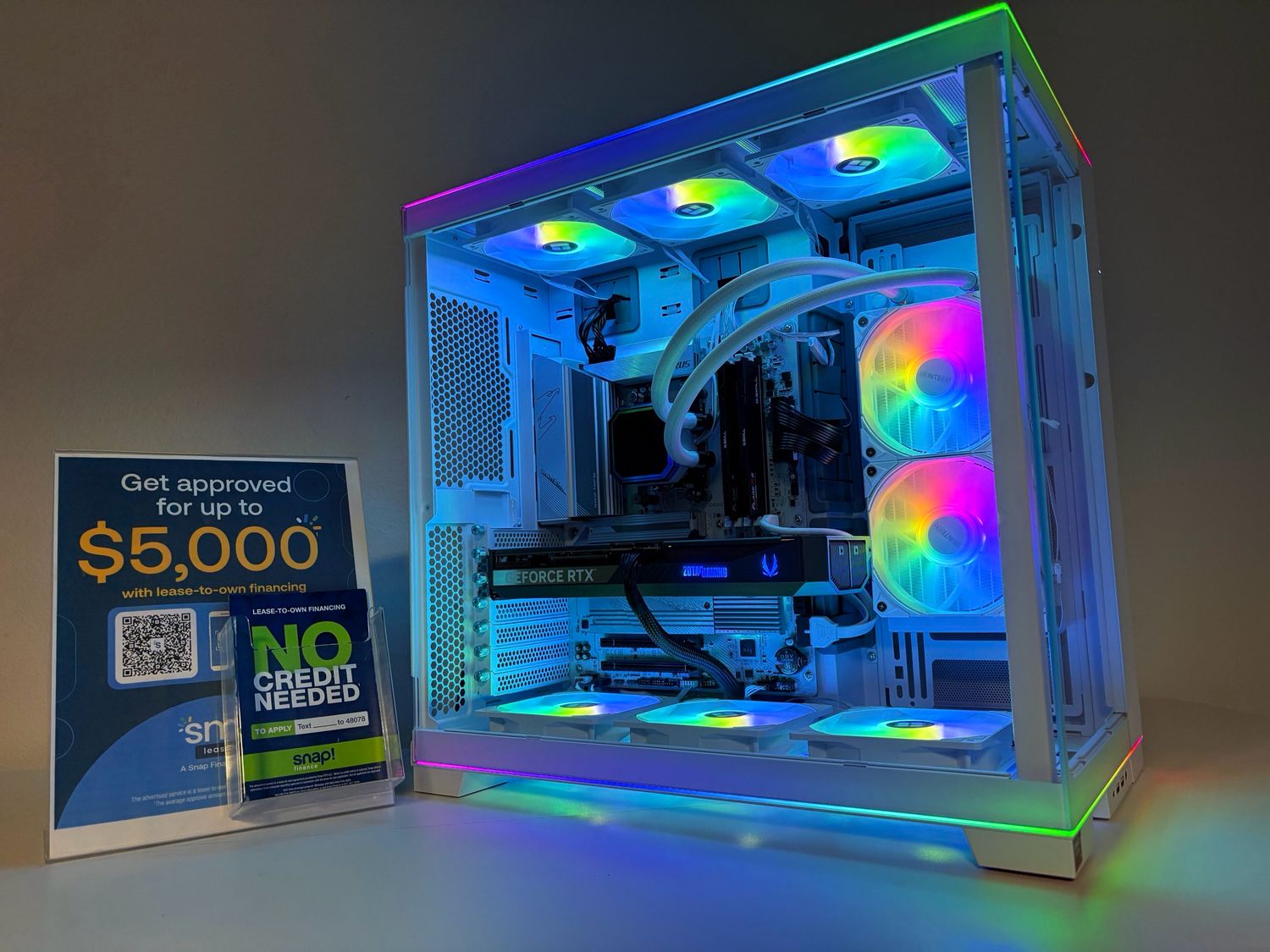 Gaming PC Ryzen 7/32GB RAM/2TB RTX 5070 GPU