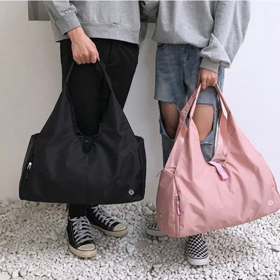 Lulu Duffle