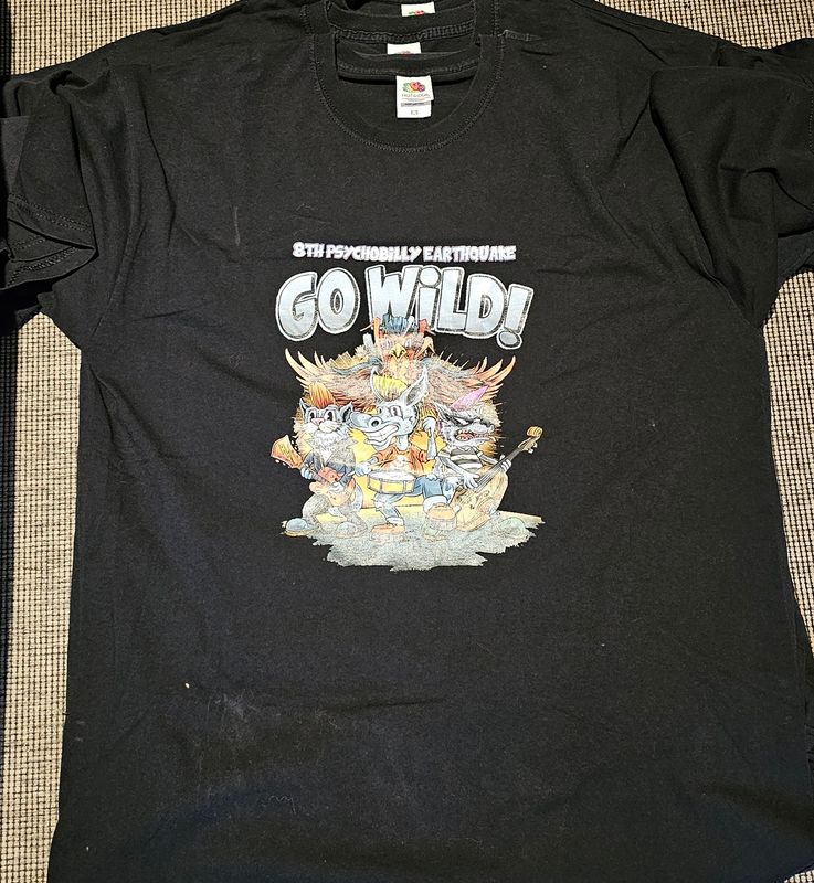 T-SHIRT - USED - GO WILD - MEN SIZE &quot;XL&quot;