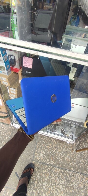 Hp mini Stream Laptop