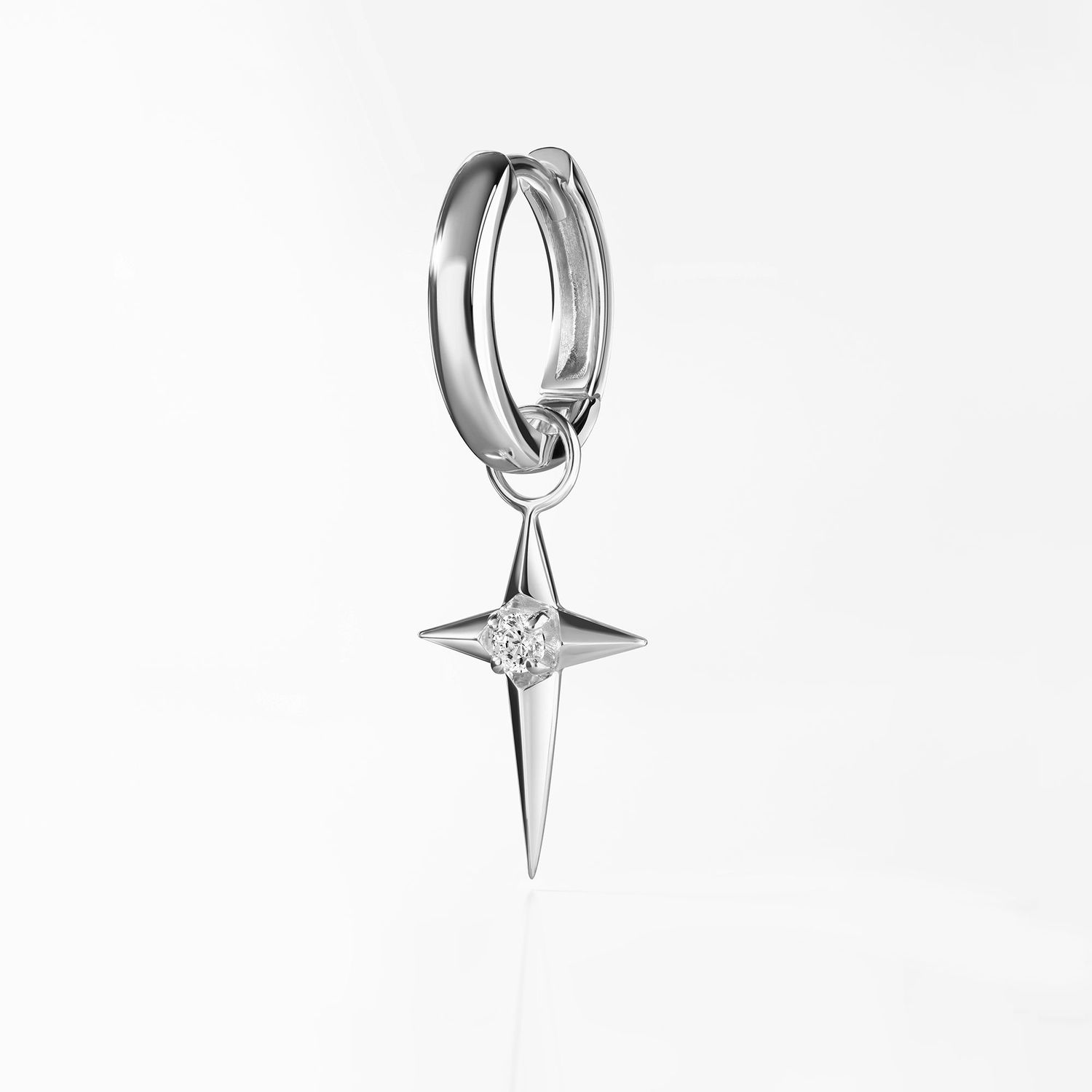 Earring SAINT STAR