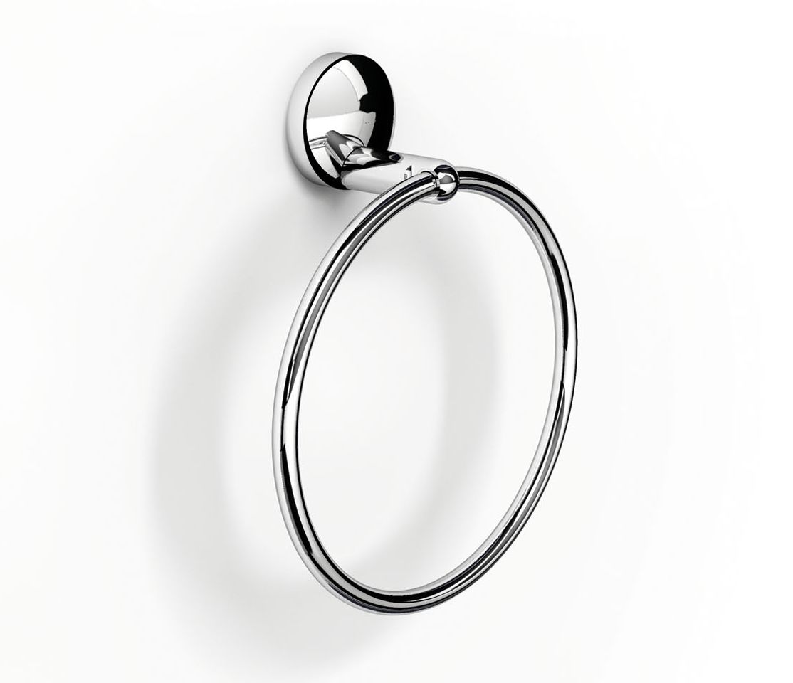Grand Hotel, Towel ring