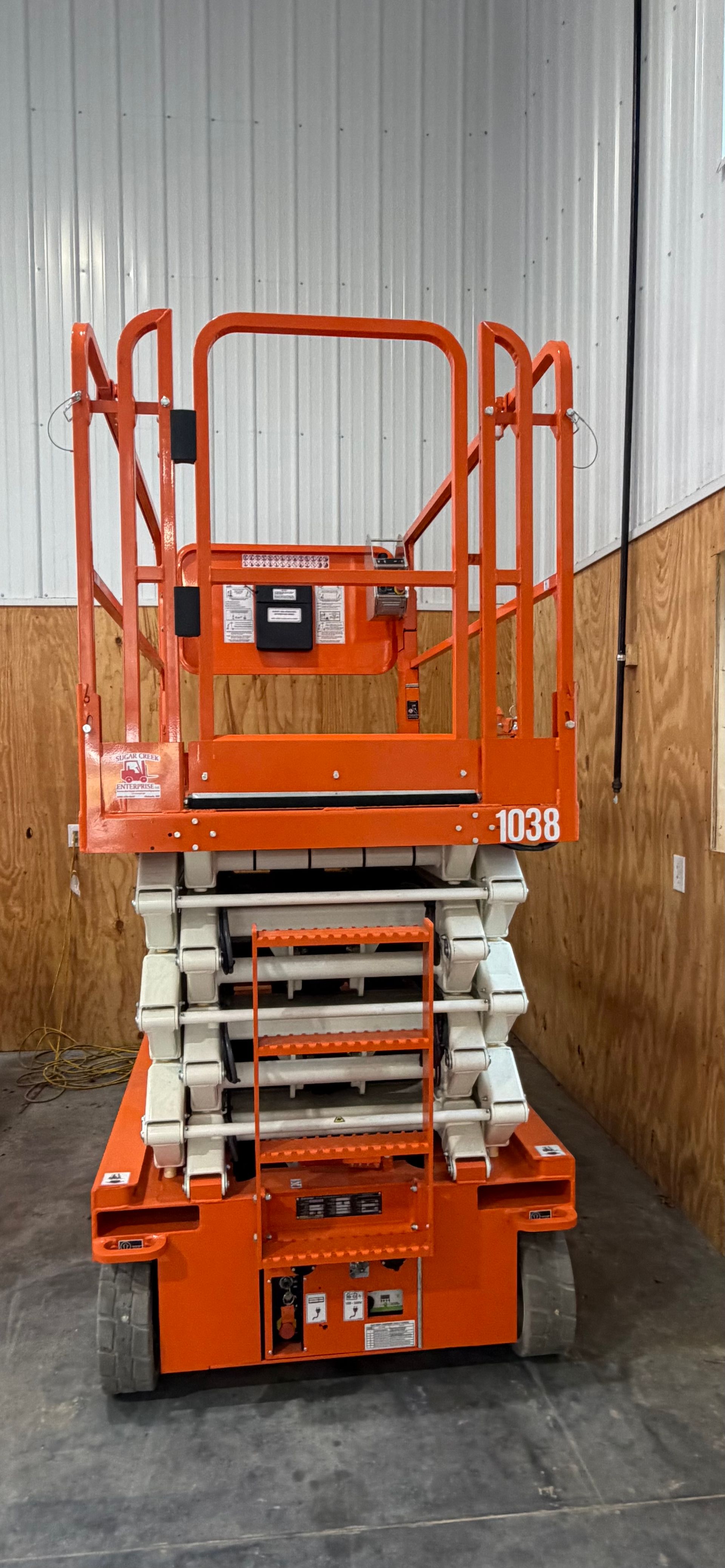 Snorkel Scissor Lift S4740E