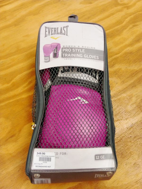 EVERLASTING TRAINING BOXING GLOVES