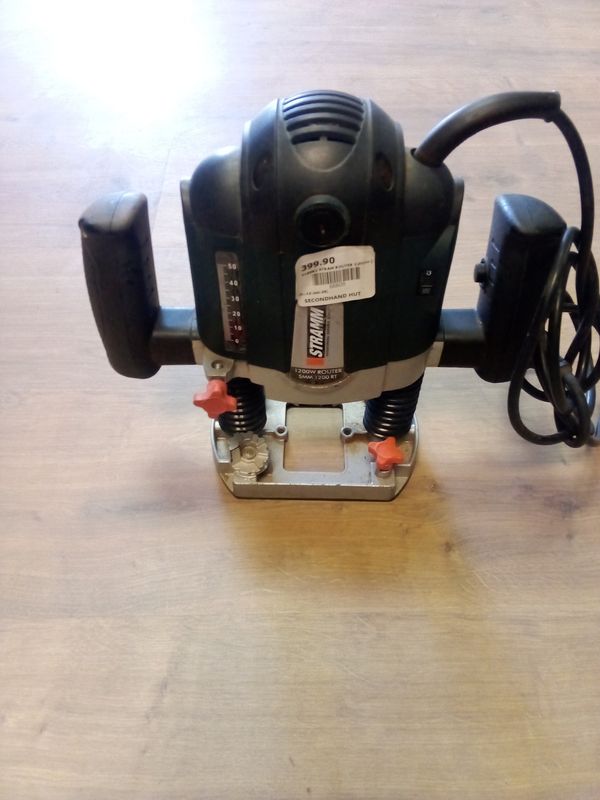 STRAM ROUTER 1200W