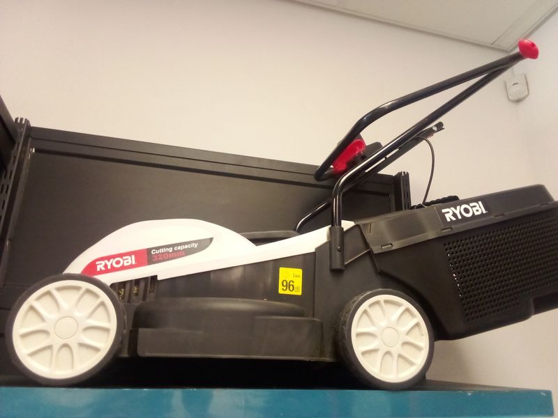 RYOBI 1300W ELECTRIC LAWN MOWER