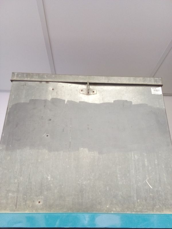 STEEL BOX