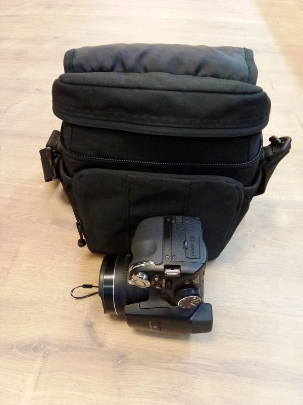 FUJIFILM FINEPIX S 14 MEGA PIXEL